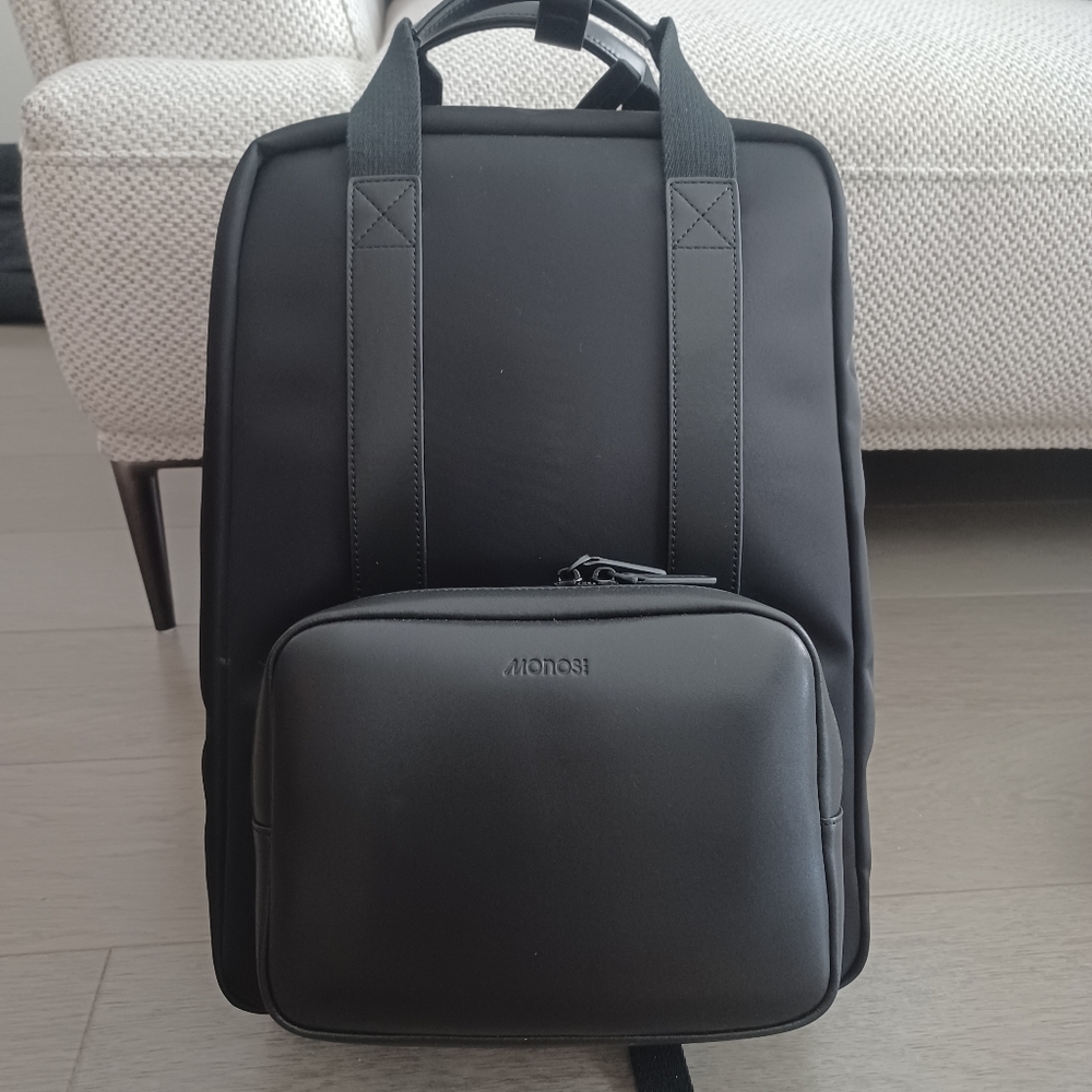 💐SOLD💐Monos Metro Backpack in Carbon Black